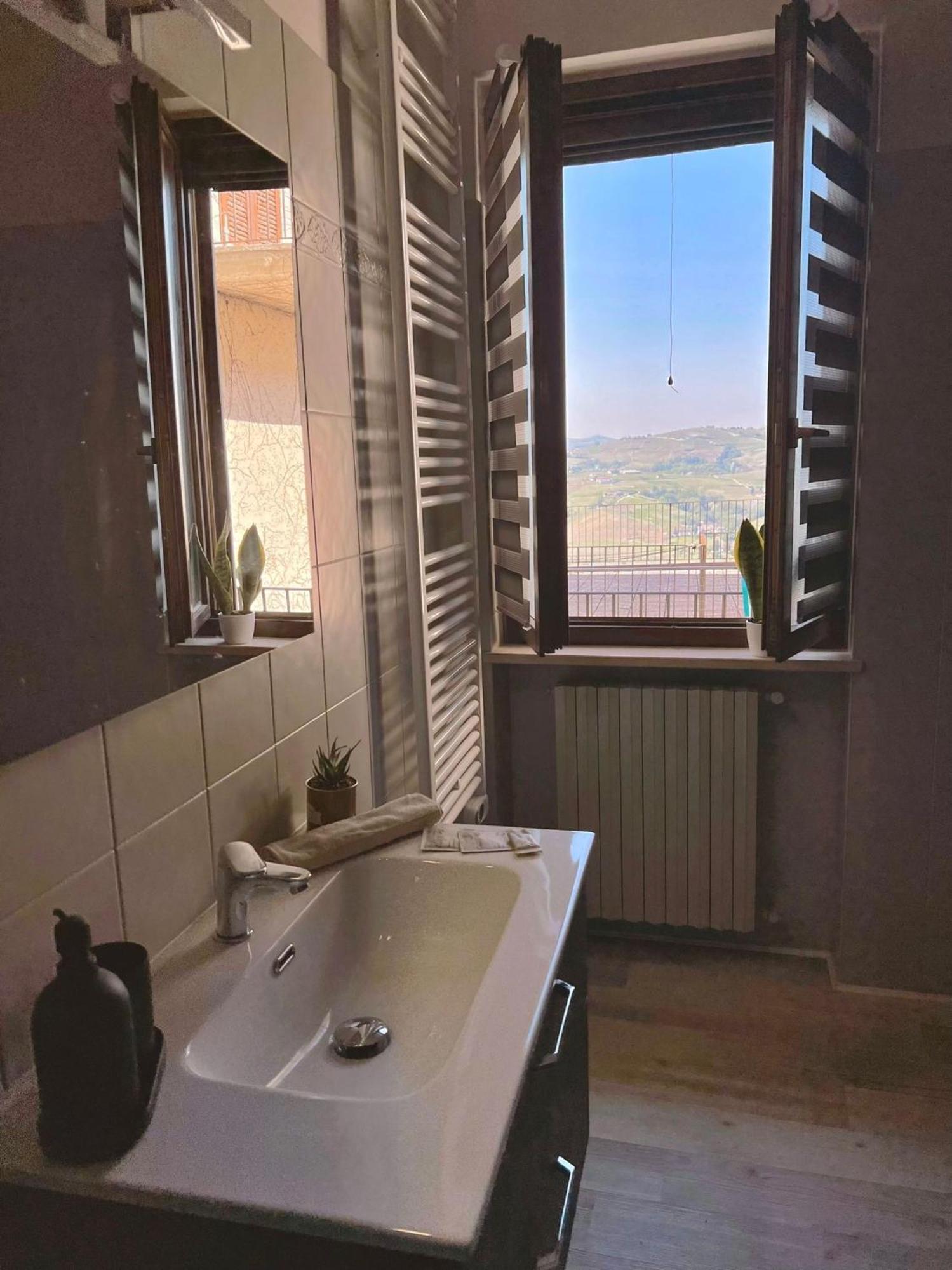 Calosso Wine View Escape Экстерьер фото